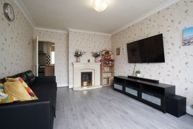27, Wavertree Road, Manchester photo 4