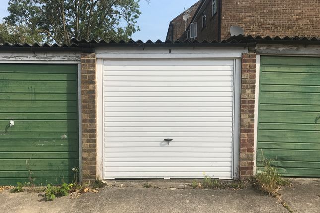 Parking/garage for sale in Laurel Park, Harrow Weald