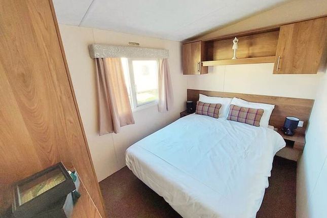 Delta Phoenix Manor Park Caravan Site, Manor Road, Norfolk photo 5