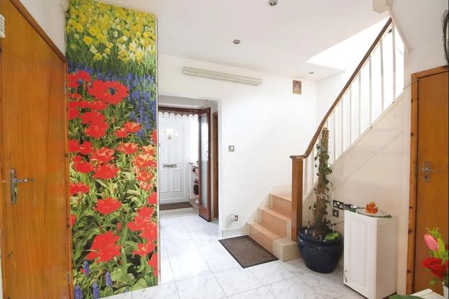511, High Road, Harrow, HA3 photo 3