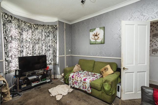 4, Radcliffe Road, Doncaster photo 4