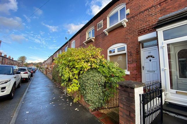 Terraced house to rent in Dudley Road, Sale