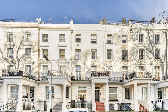 1-bed flat on First Floor Flat, 42, St. Stephens Gardens, London, £3,200/mo