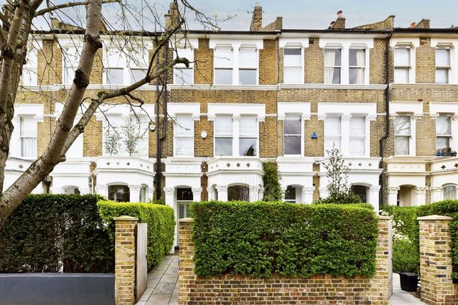 137 Highlever Road, London photo 2