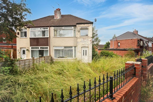 21 Baytree Road, Wigan photo 2