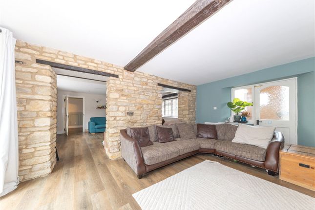 Watling Street, Towcester photo 2