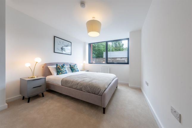 Flat for sale in 192 Wellington Road North, Stockport