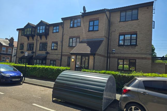 Studio flat on 1, Gandhi Close, Walthamstow, £310,000