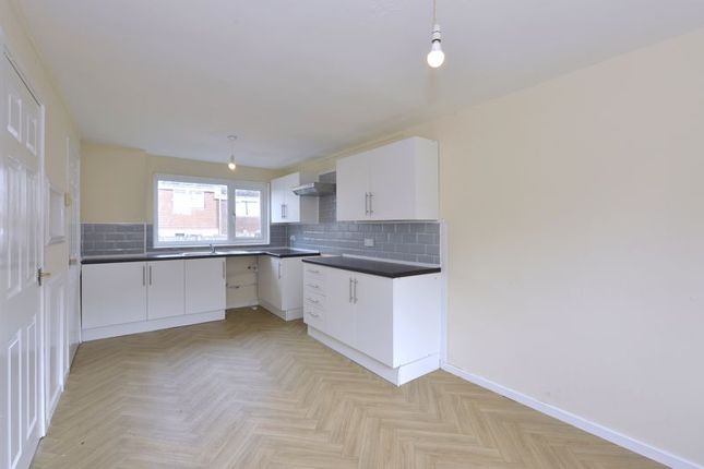 91, Smallwood, Telford photo 4