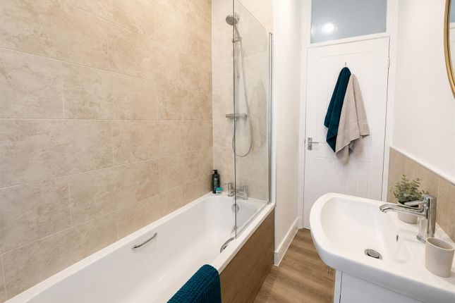 Flat 3 Claydon Court, 109, Marine Parade, Worthing photo 5
