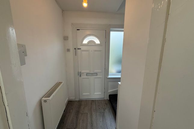 29, Burnside Place, Irvine photo 2