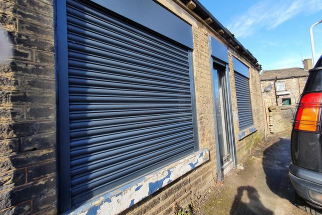Thumbnail Commercial property for sale in Vacant Unit BD7, West Yorkshire