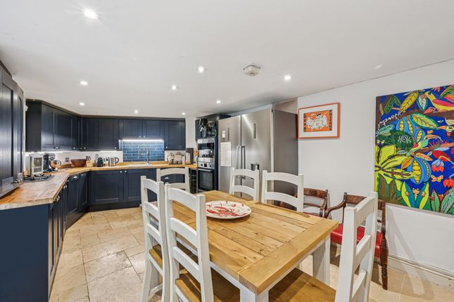 14, Kenway Road, London photo 3