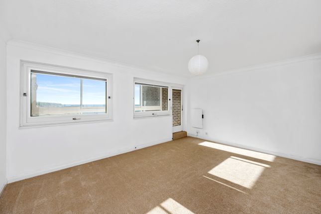 7 Courcels, Arundel Street, Brighton photo 4