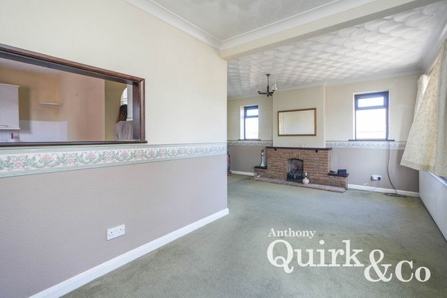 65, South Parade, Canvey Island photo 3