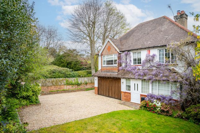 Thumbnail Detached house for sale in Vicarage Road, Lingfield