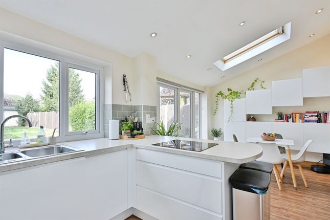 16, Sandringham Avenue, Wisbech photo 4