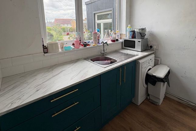 33, St. Leodegars Way, Chichester photo 4