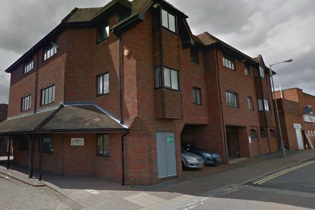 Thumbnail Office to let in Chilterns House, High Street, Eton Place, Slough, Berkshire