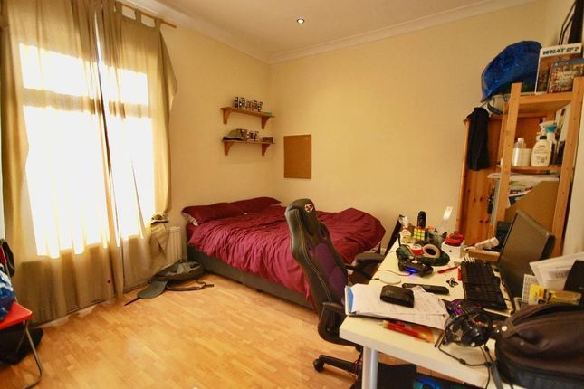 3 Bedroom Houses For Sale In Fallowfield Manchester Greater