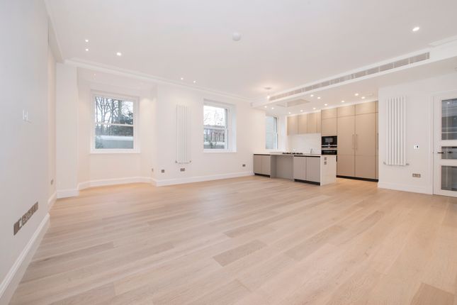 Thumbnail Flat to rent in Arkwright Road, Hampstead