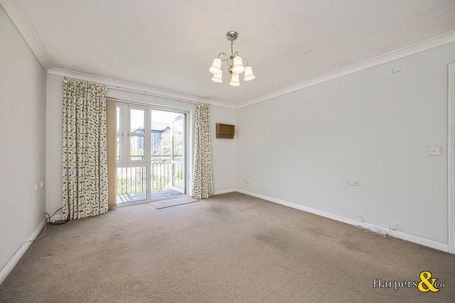 9, Clarendon Mews, Bexley photo 2