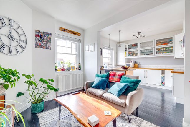 Thumbnail Flat to rent in Musard Road, Barons Court