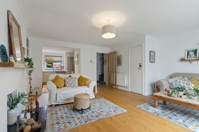 8, Littlefield Road, Chichester photo 3
