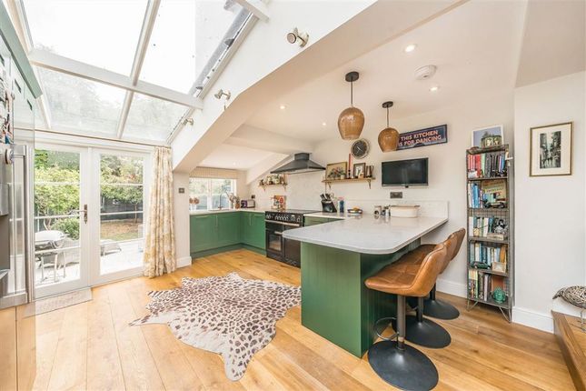 34, Watts Lane, Teddington photo 4