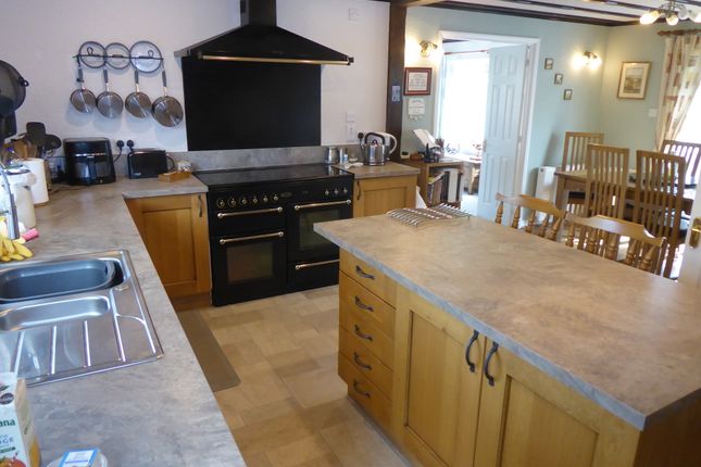 8 Lonsborough Gardens, Ranksborough Hall, Langham, Oakham photo 2