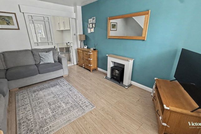 6, Ford Close, Ivybridge photo 4