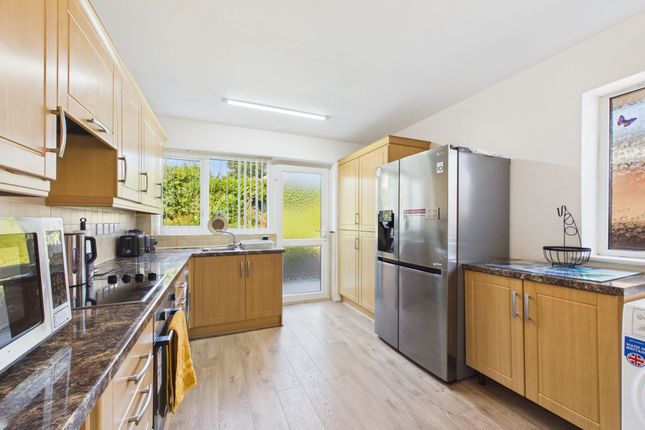 130 Gateacre Park Drive, Liverpool photo 4