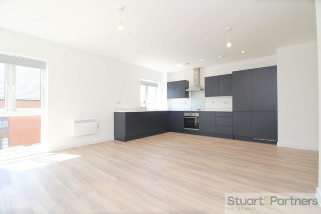Flat 4 60, Holmbush Avenue, Burgess Hill photo 4