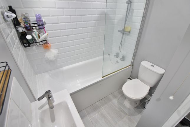 12, Havant Road, Portsmouth photo 4