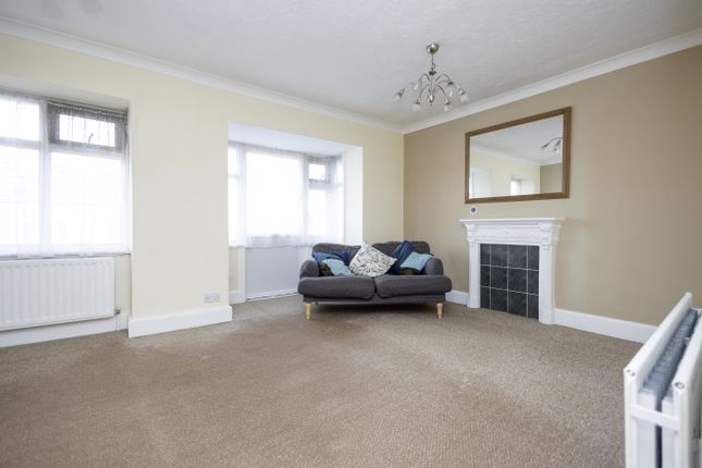 Flat for sale in Barrack Road, Christchurch, Bournemouth