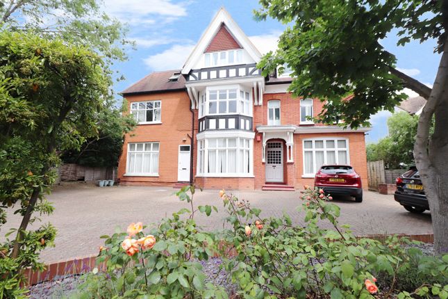 Flat for sale in Park Hill Road, Shortlands, Bromley