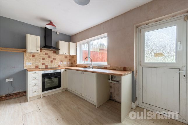 111, Honiton Crescent, Birmingham photo 3