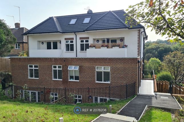Thumbnail Flat to rent in Hydethorne Heights, South Croydon