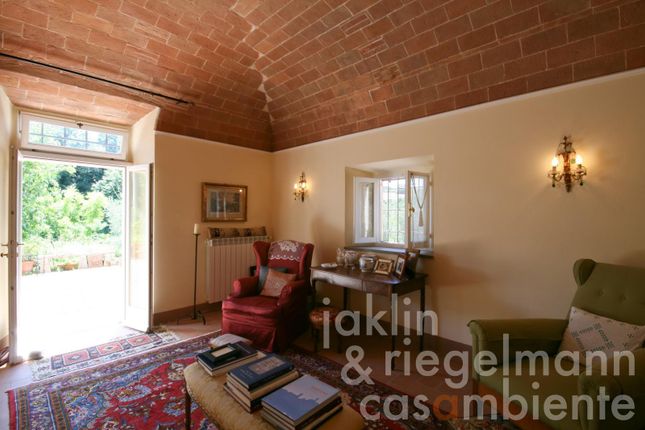 Country house for sale in Italy, Tuscany, Pisa, Casciana Terme Lari