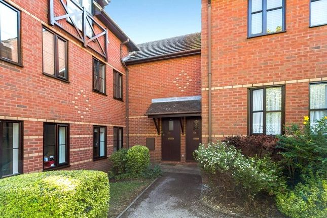Flat 61,, Balfour Court, Harpenden photo 2