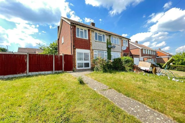 Thumbnail Semi-detached house to rent in Deeds Grove, High Wycombe