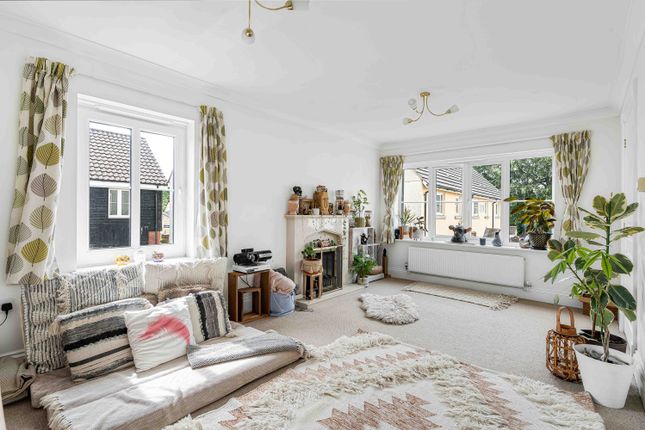 10, Bowdens Close, Newton Abbot photo 3
