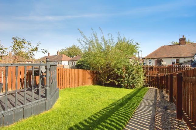 85, Mill Chase Road, West Yorkshire photo 4