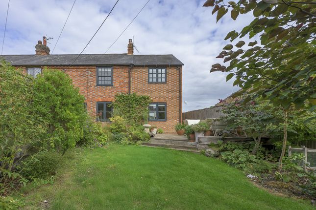 6, The Cottages, Fingest photo 2