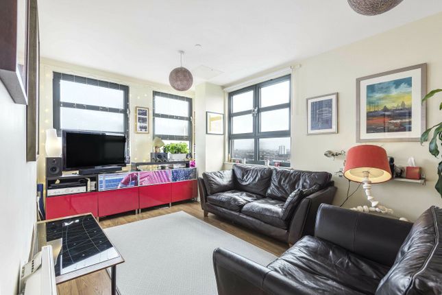 Thumbnail Flat to rent in Texryte House, Southgate Road, London