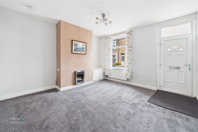 3, Walton Street, Barrowford photo 2