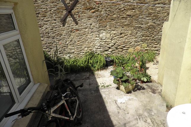 22 Keyford, Frome Somerset photo 5