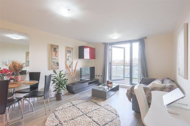 Thumbnail Flat for sale in Wapping Lane, Wapping