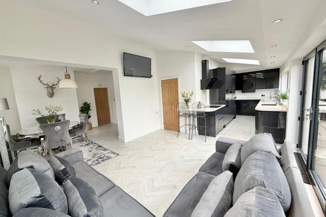 The Knoll, Chelford Road, Macclesfield photo 2