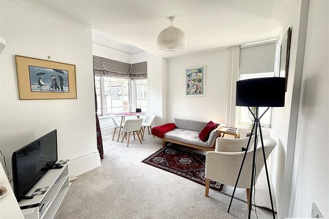 9, Grove House, Topsham photo 4